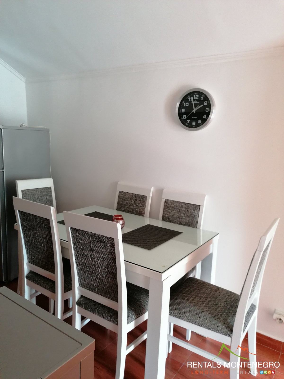 Dining room in two bedroom apartment